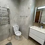 в новобудові авалон зелена Apartament *