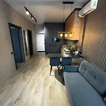 Apartament в новобудові авалон зелена *
