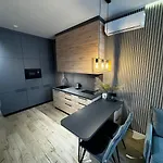 в новобудові авалон зелена Apartament Lwów