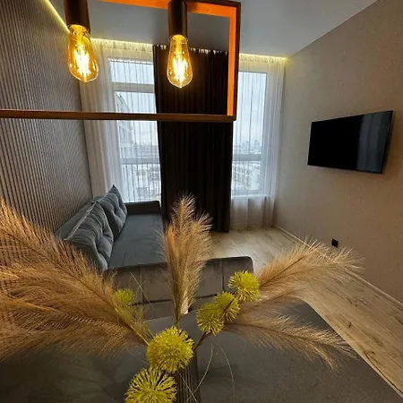 в новобудові авалон зелена Apartamento