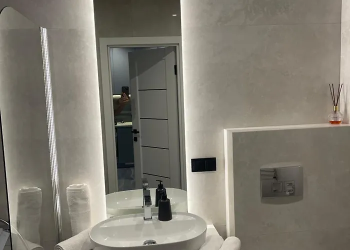 в новобудові авалон зелена Appartement Lviv